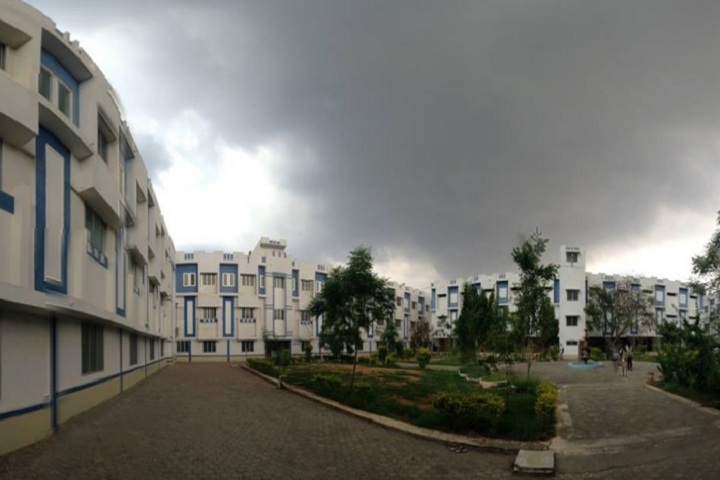 https://cache.careers360.mobi/media/colleges/social-media/media-gallery/6007/2020/12/14/Campus view of RVS Dental College and Hospital Kannampalayam_Campus-View.jpg